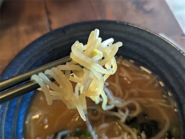 みそｰこんにゃくラーメン (4)